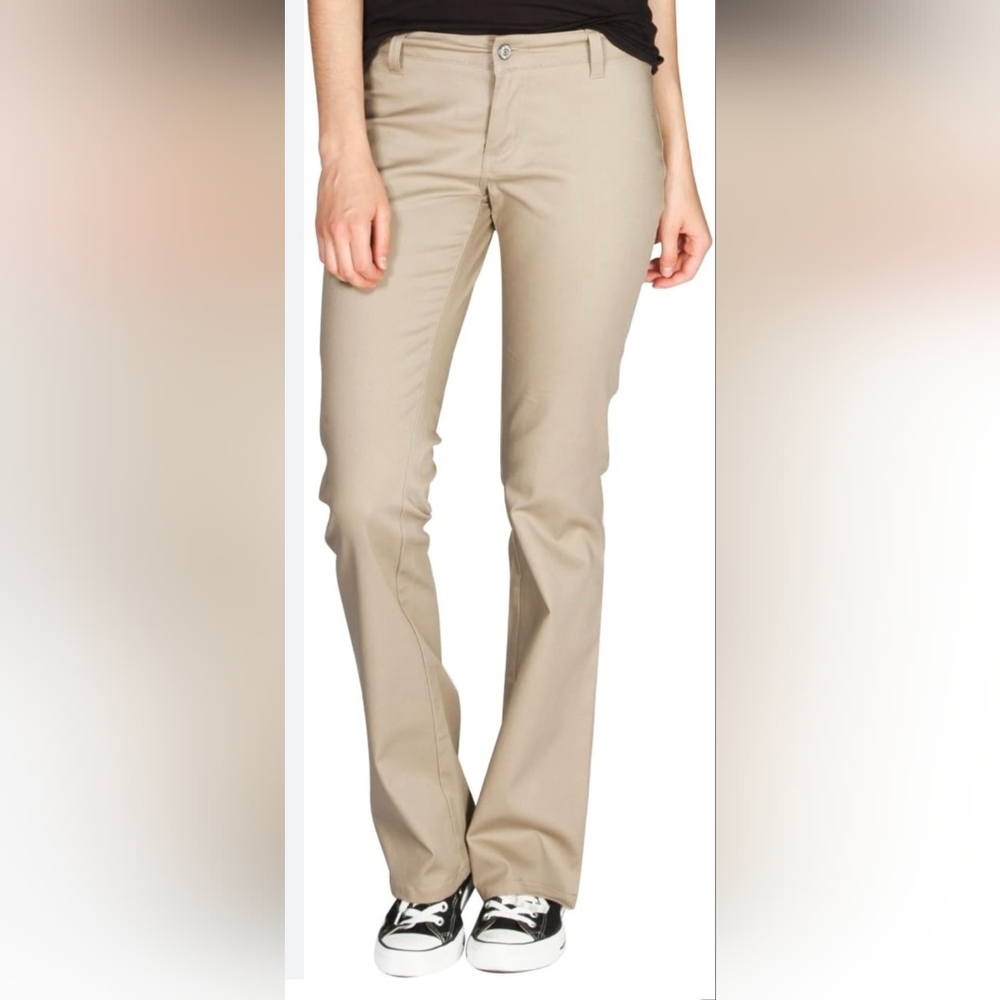 Dickies Juniors Kahaki  Low Rise No Pockets Boot Cut Khaki Pants Size 9